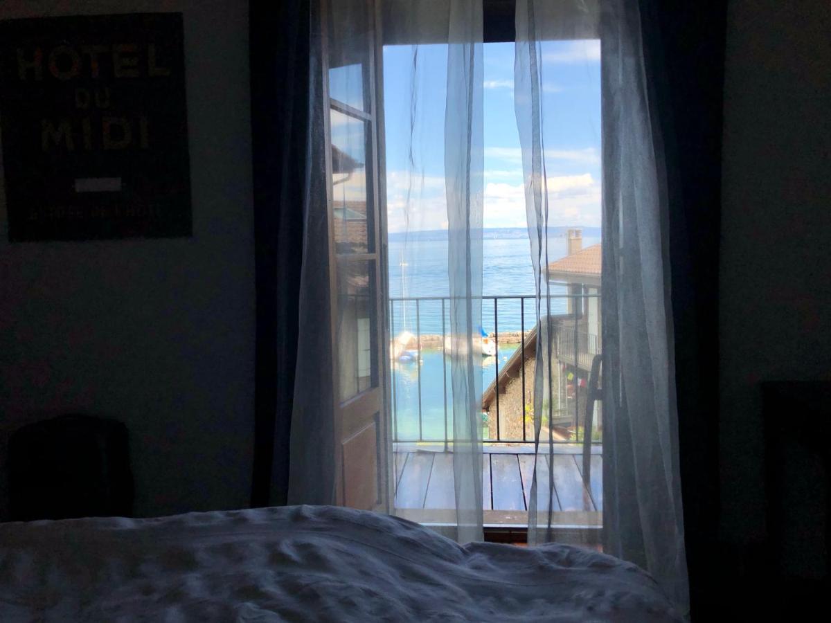 A Room With A View - Maisonnette Dans Bourg Medieval Au Bord Du Lac Leman Івуар Екстер'єр фото