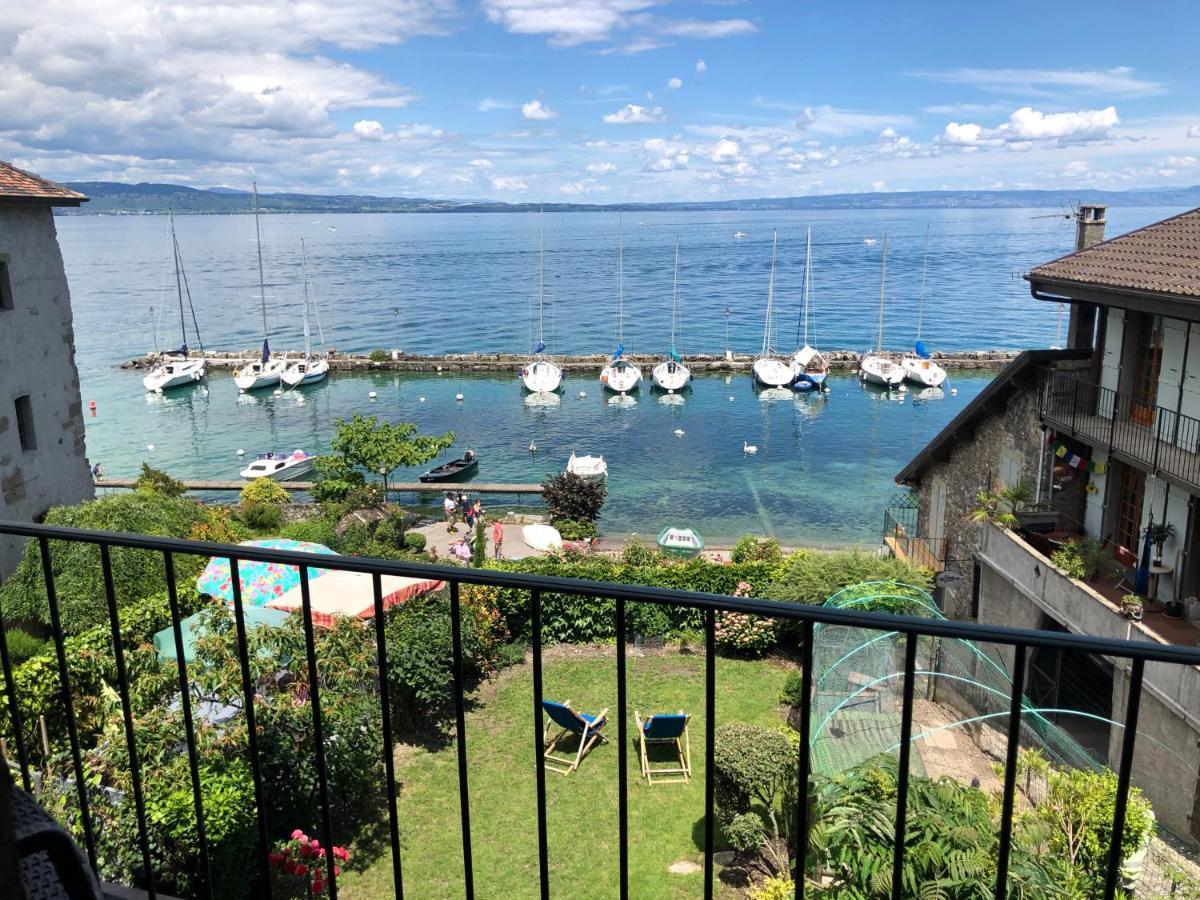 A Room With A View - Maisonnette Dans Bourg Medieval Au Bord Du Lac Leman Івуар Екстер'єр фото